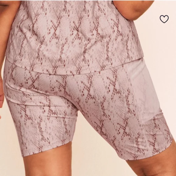 NWT Earth Republic Anais High Waisted Pink Snake Print Women's Shorts Size XL - Picture 4 of 10